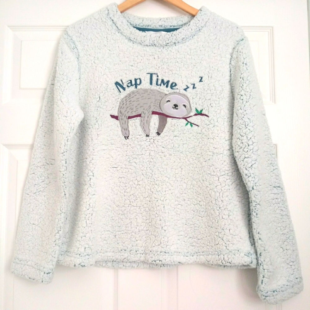 Sherpa sweater embroidered